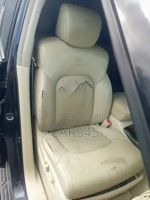 Infiniti QX56 2012 Blue