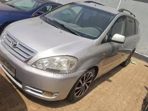 Toyota Avensis 1.8 VVTi 2008 Silver