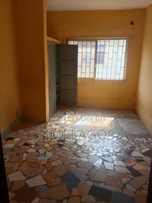 1bdrm Apartment in Unity Estate, Egbe/Idimu for rent