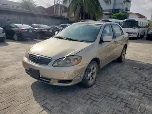 Toyota Corolla 2003 Gold