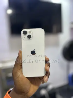 Apple iPhone 13 256 GB White