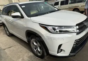 Toyota Highlander Limited 4x4 V6 (3.5L 6cyl 8A) 2017 White