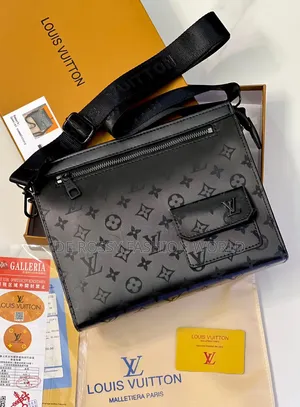 Men Quality Louis Vuitton Bags