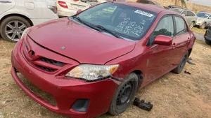 Toyota Corolla 2013 Red