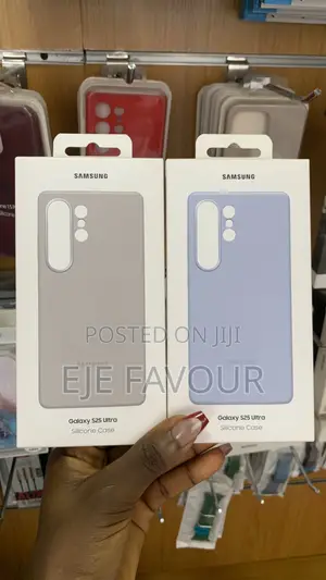 Samsung S25 Ultra Silicone Magnet Case