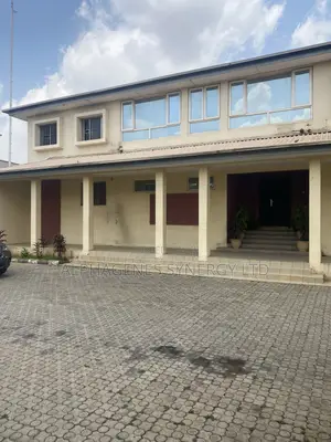 5bdrm Duplex in Asokoro for sale