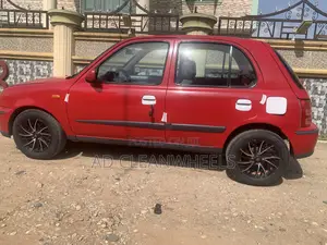 Nissan Micra 2005 Red