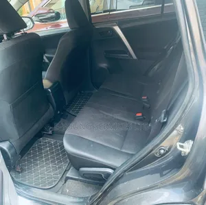 Toyota RAV4 2017 Gray