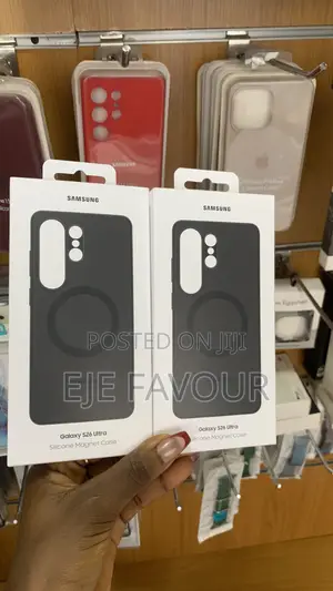 Samsung S26 Ultra Silicone Magnet Case