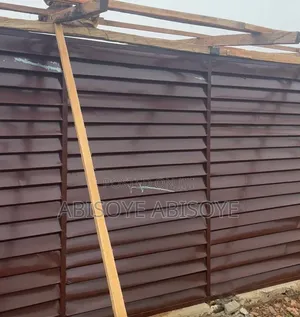 Long Container