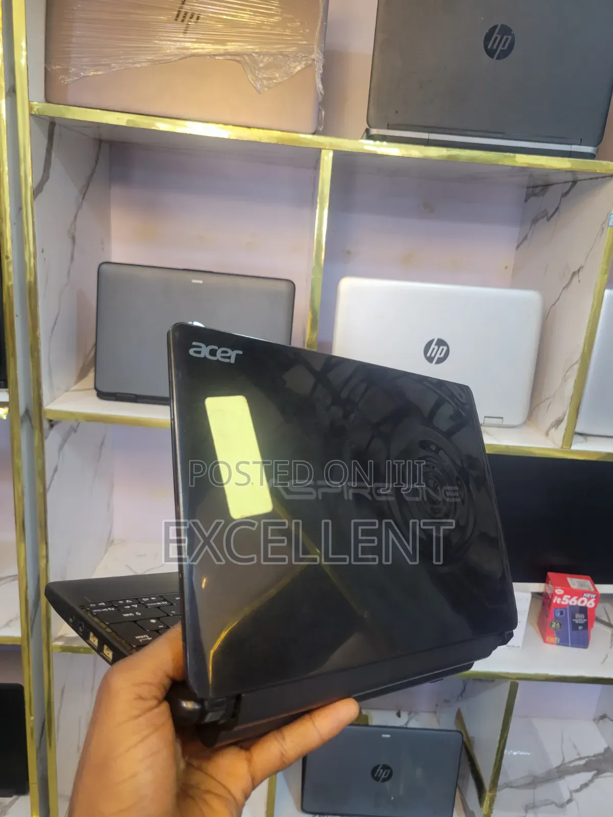 Laptop Acer Aspire A114 31 2GB Intel Atom HDD 320GB