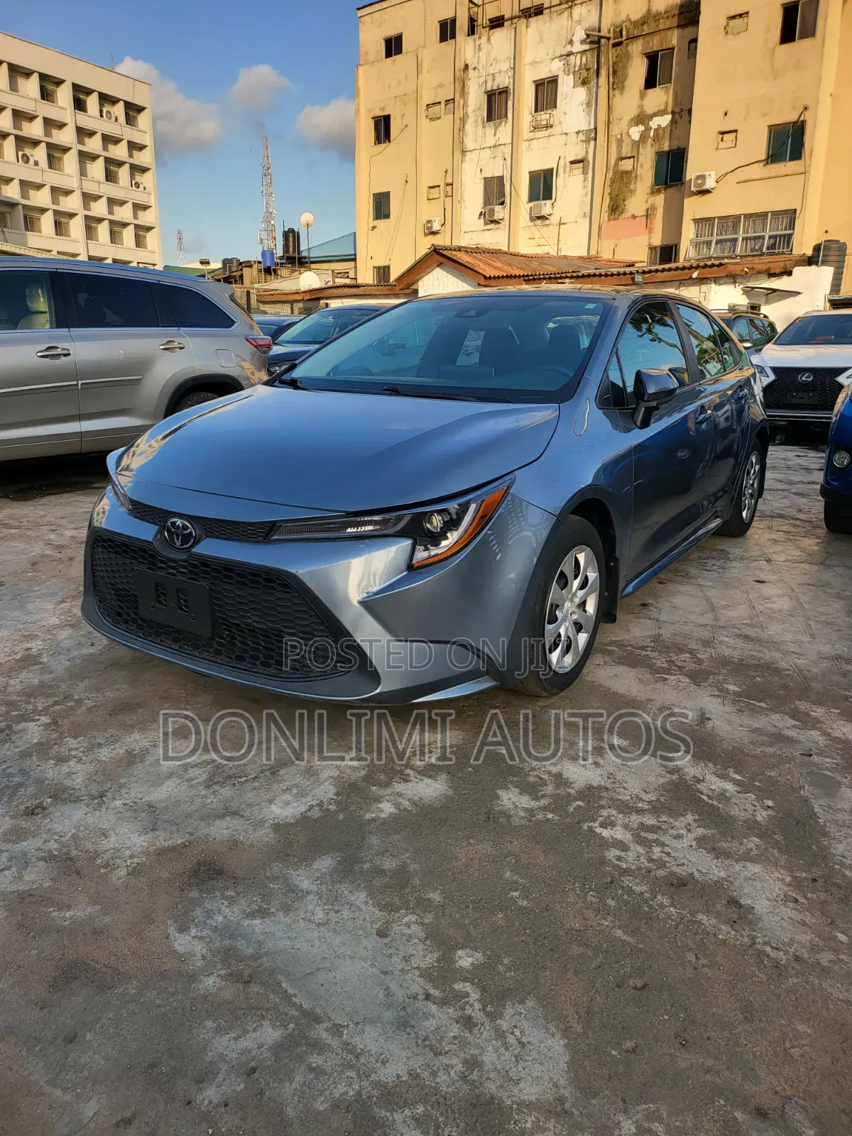 Toyota Corolla LE 2020 Blue