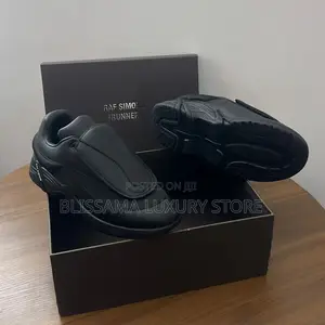 Raf Simons Trendy Men Luxury Sneakers – Comfortable, Durable Stylish