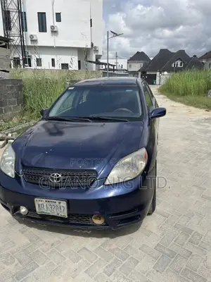 Toyota Matrix Standard FWD (1.8L 4cyl 5M) 2004 Blue