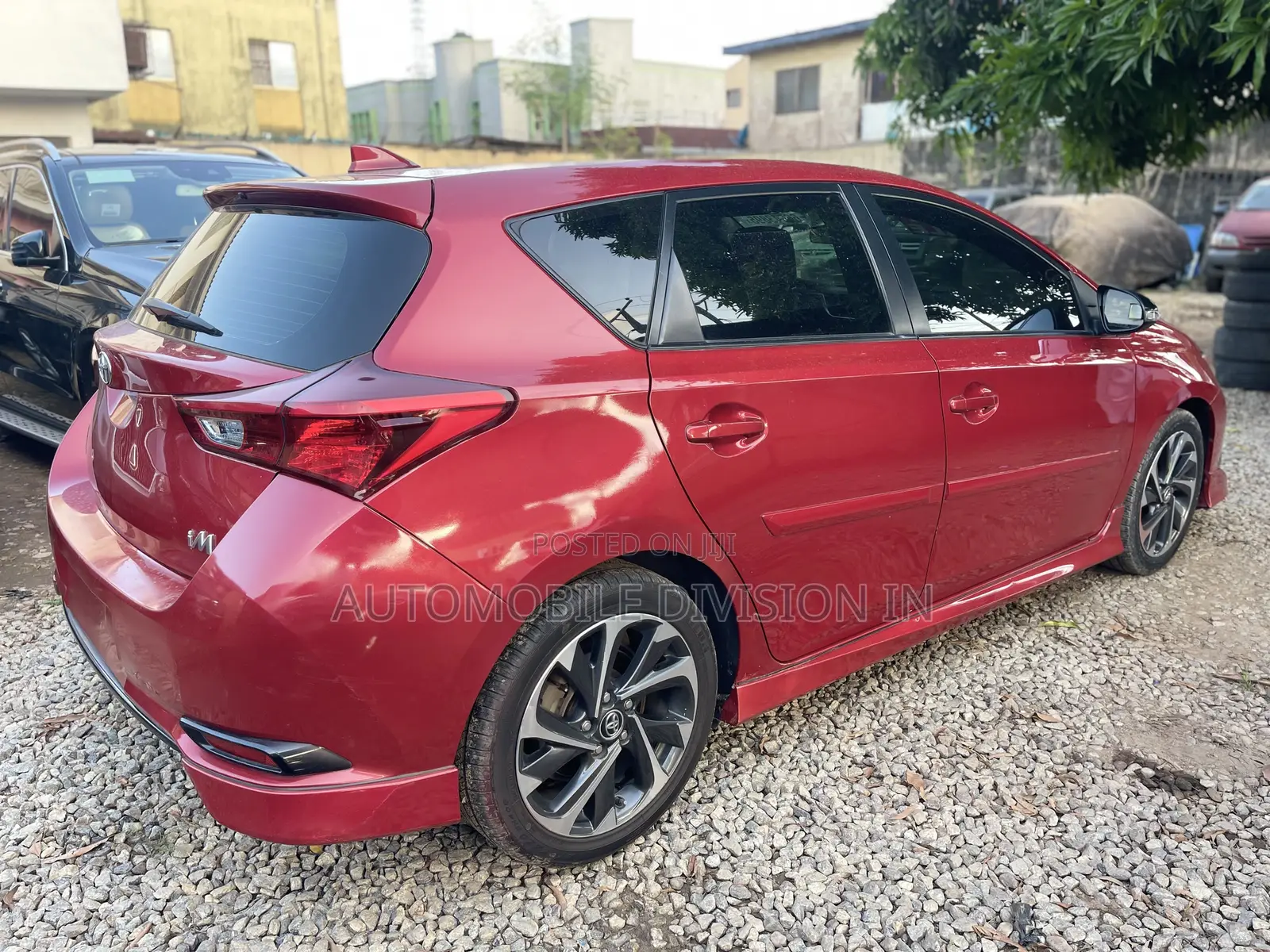 Toyota Corolla 2017 Red