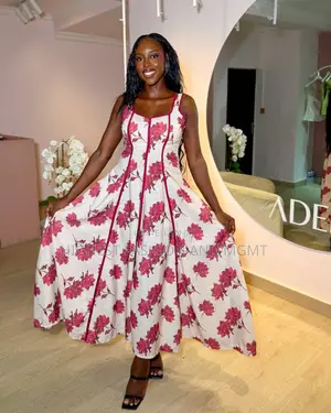 Oga Madam Armless - Style 690