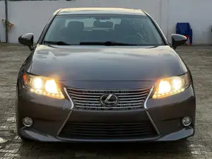 Lexus ES 350 FWD 2013 Gray