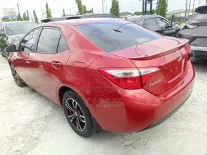 Toyota Corolla LE 4dr Sedan (1.8L 4cyl CVT) 2014 Red
