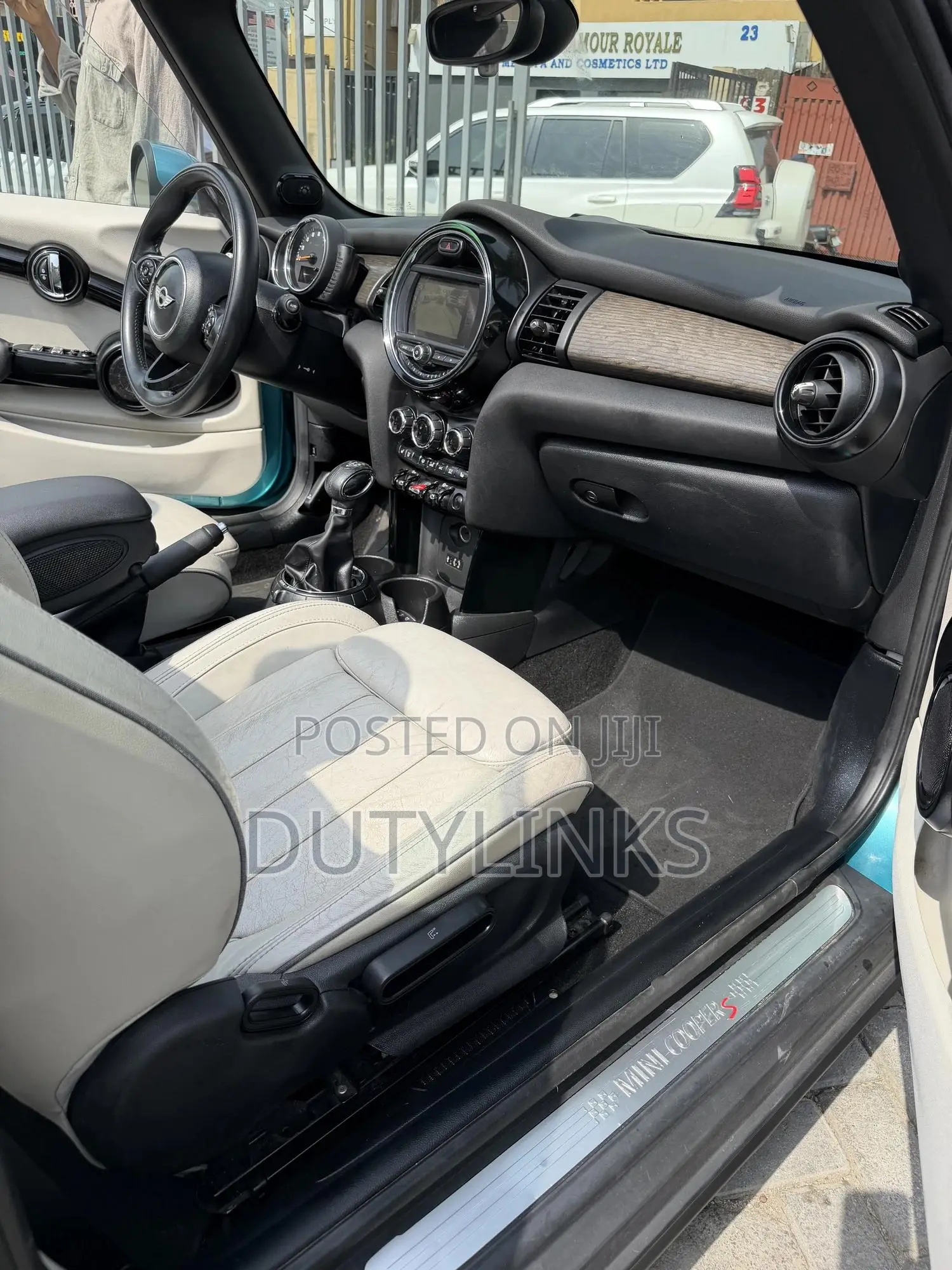 Mini Cooper 2017 Green