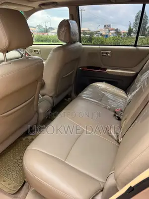 Toyota Highlander 2006 Gold