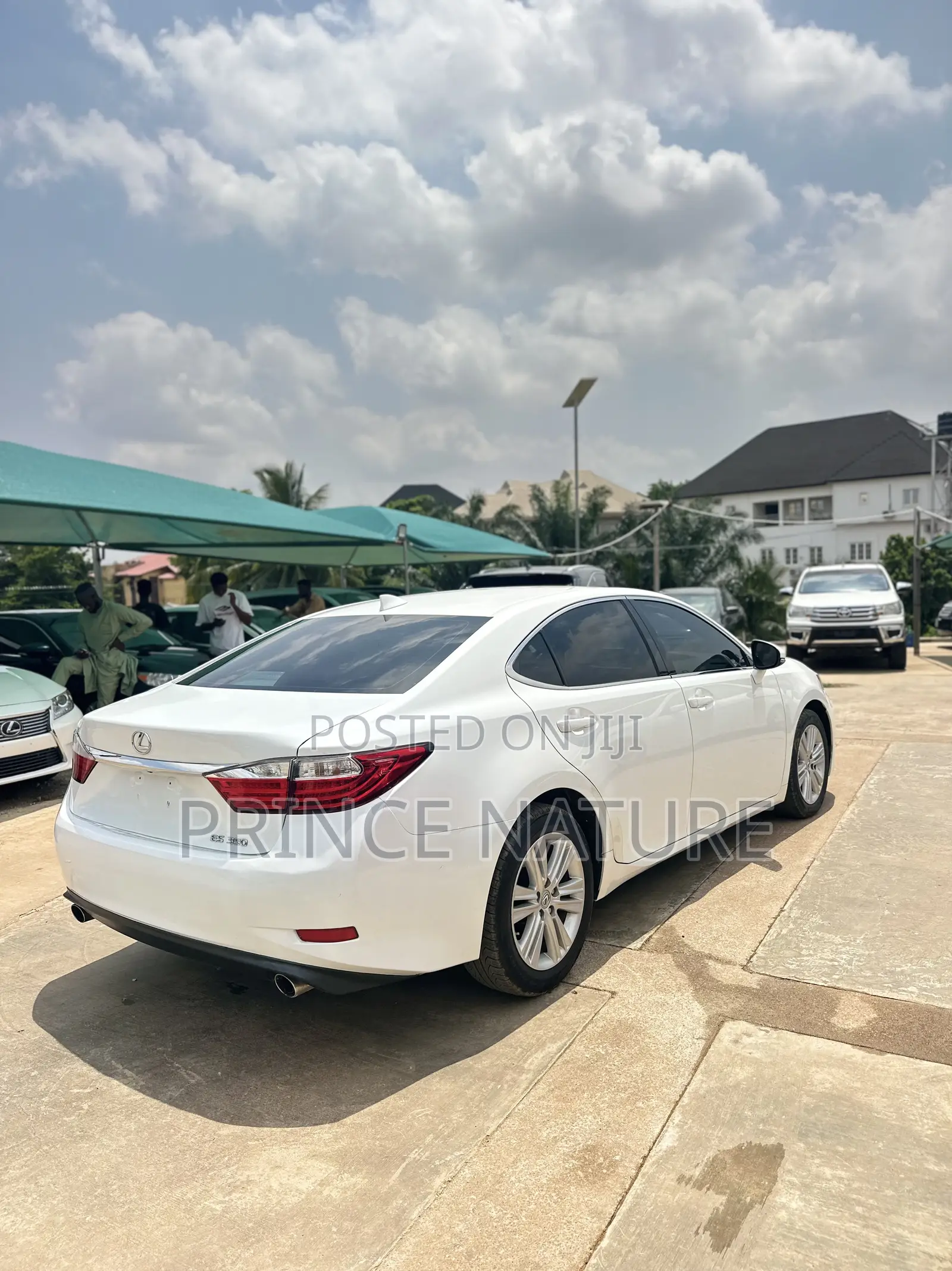 Lexus ES 250 2015 White