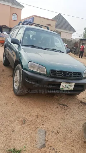 Toyota RAV4 Cabriolet 1998 Green