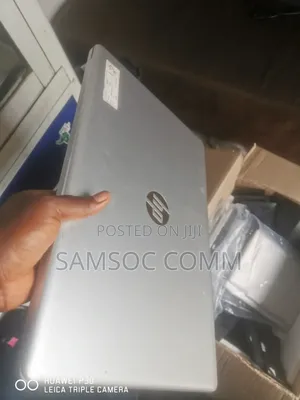 Laptop HP 17-3000 8GB Intel Core i3 HDD+SSD 500GB