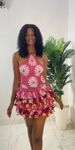 First Date Short Gown - Style 343