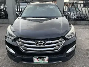 Hyundai Santa Fe 2013 Black