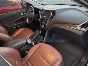 Hyundai Santa Fe 2013 Black