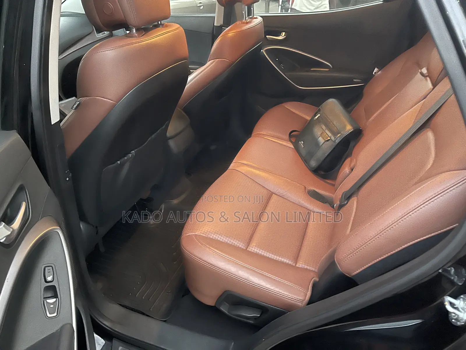 Hyundai Santa Fe 2013 Black