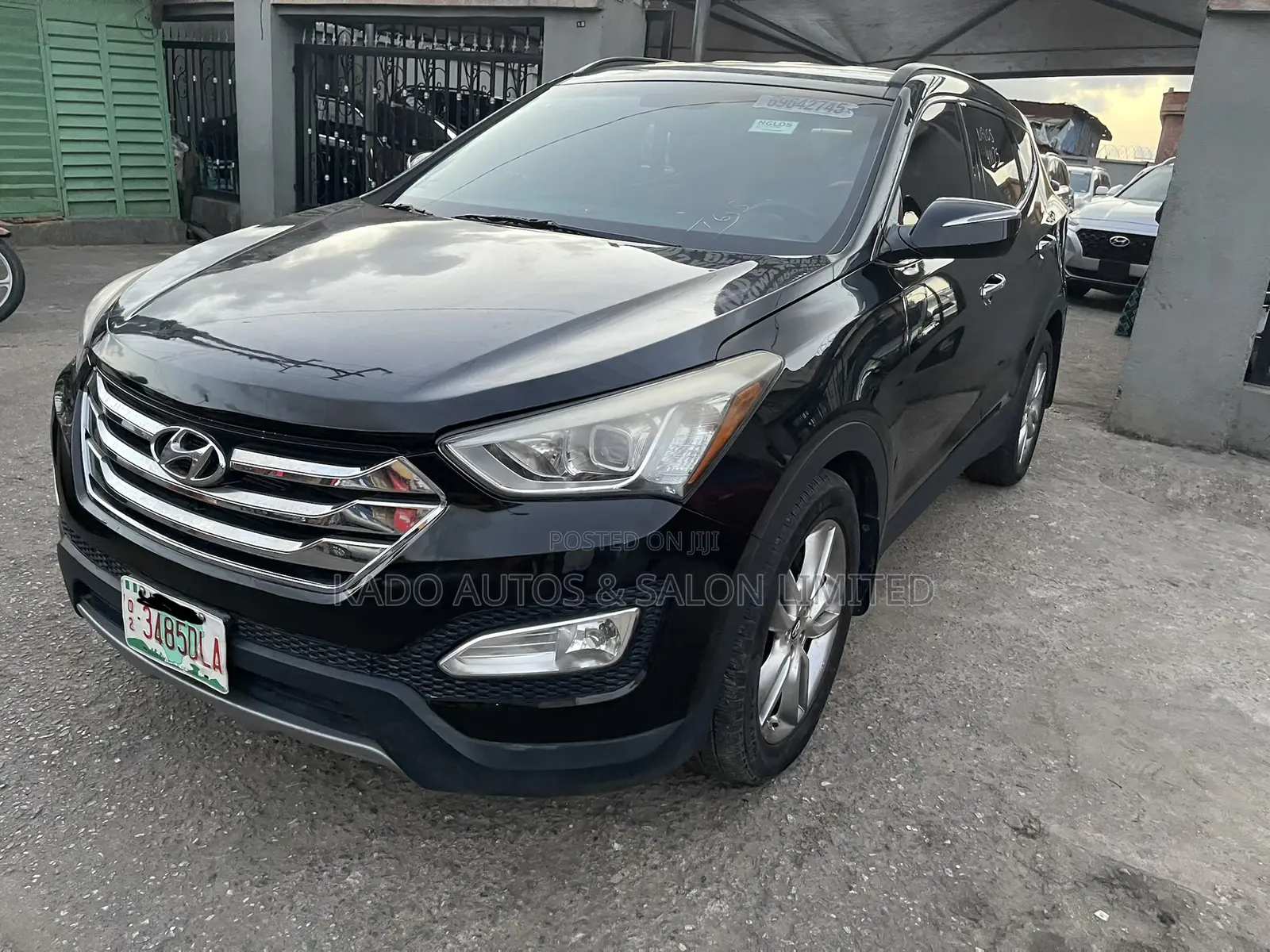 Hyundai Santa Fe 2013 Black