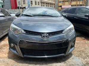 Toyota Corolla S Plus 4dr Sedan (1.8L 4cyl 6M) 2015 Gray