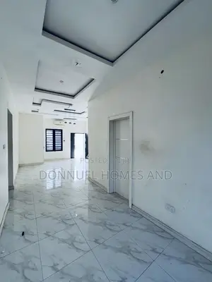 2bdrm Apartment in Lekki Expressway for rent