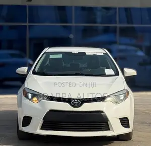 Toyota Corolla 2015 White