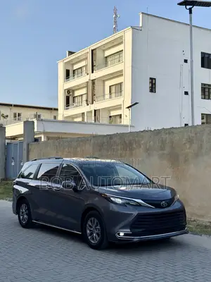 Toyota Sienna 2024 Gray