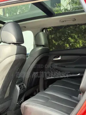 Hyundai Santa Fe 2022 Red