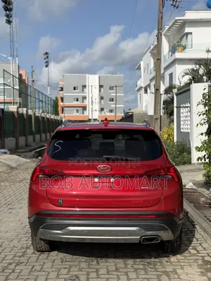 Hyundai Santa Fe 2022 Red