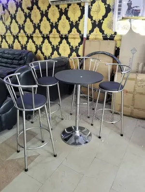 Quality Bar Table and Chairs