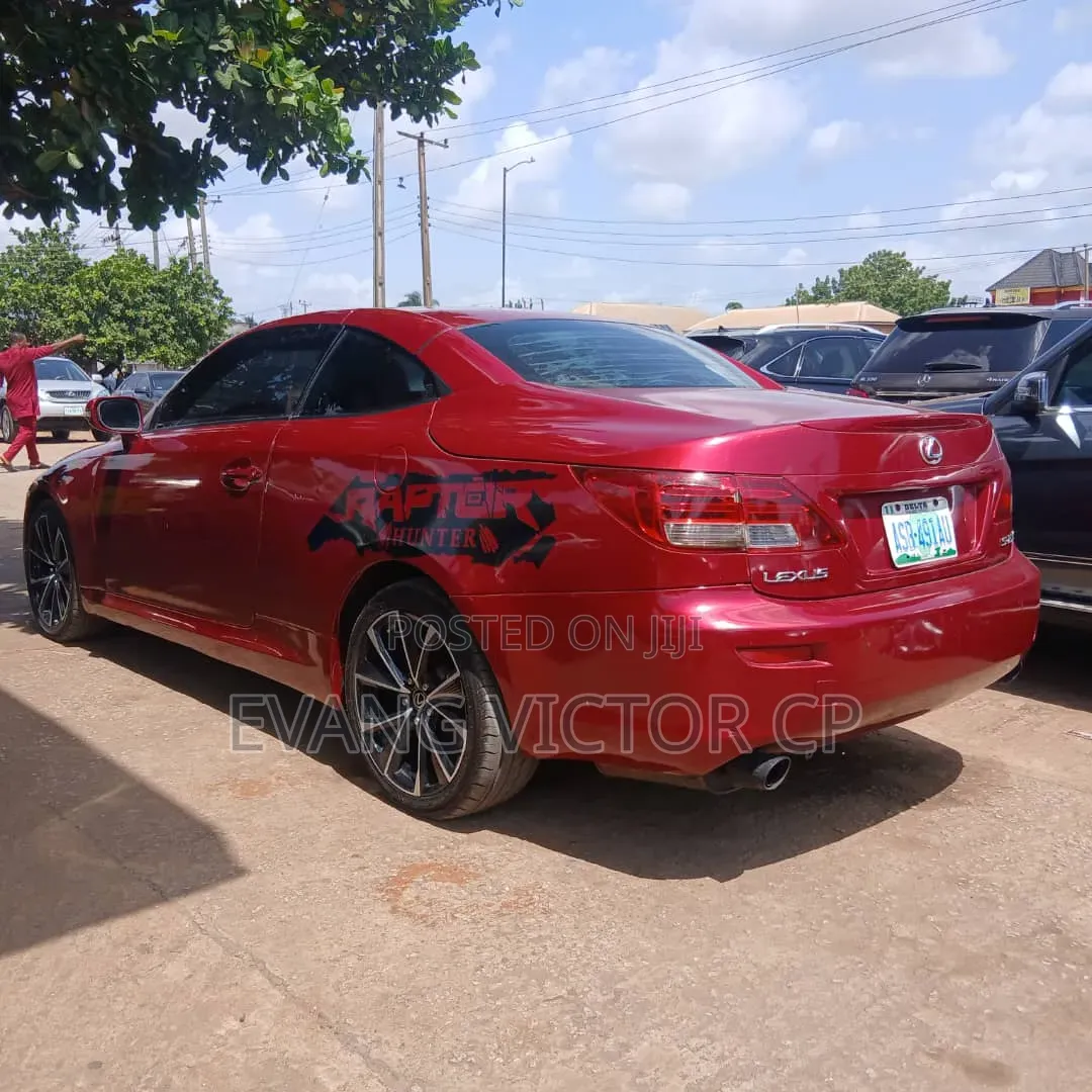 Lexus IS 250 2009 Red