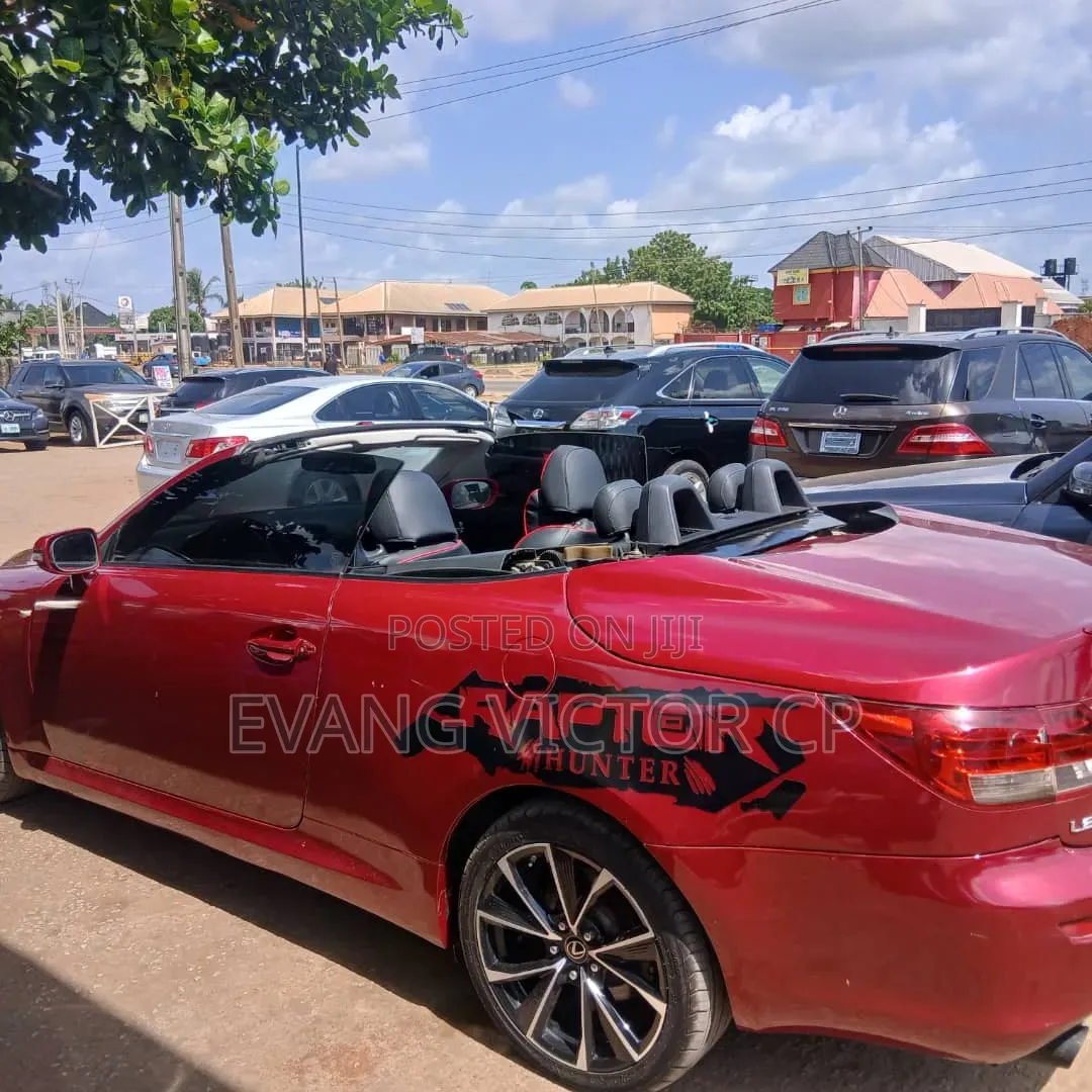 Lexus IS 250 2009 Red