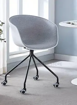 Boucket Chair