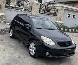Toyota Matrix XR Hatchback FWD (1.8L 4cyl 4A) 2008 Black