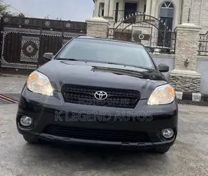 Toyota Matrix XR Hatchback FWD (1.8L 4cyl 4A) 2008 Black