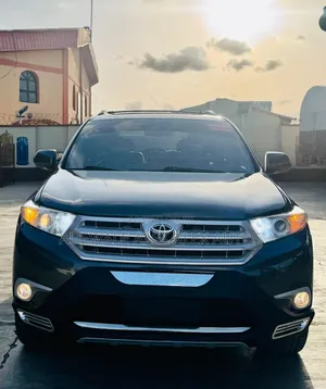 Toyota Highlander Limited 2012 Gray