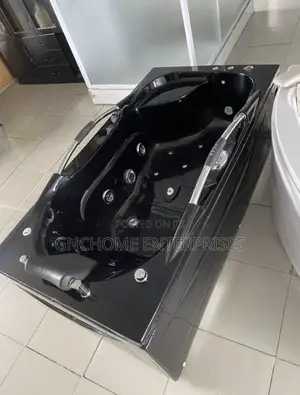 Single Black Jacuzzi