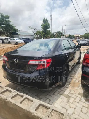 Toyota Camry LE 4dr Sedan (2.5L 4cyl 6A) 2013 Black