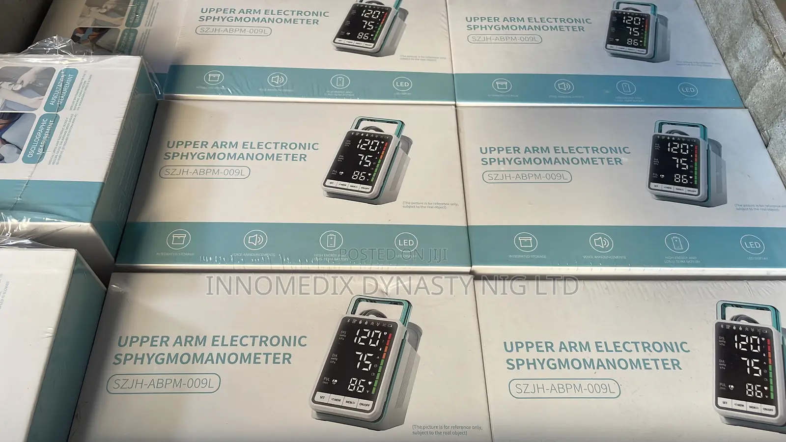 Upper Arm Electronic Sphygmomanometer