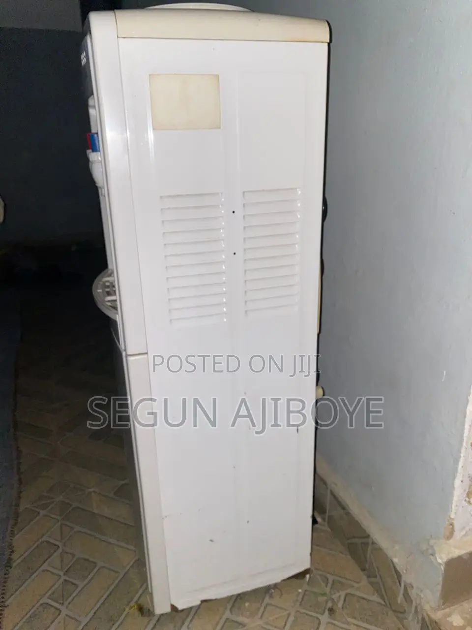 Midea Water Dispenser