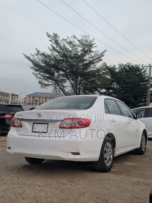Toyota Corolla 2013 White